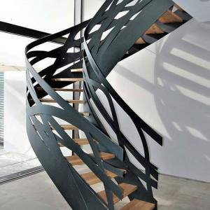 Wendeltreppe mit Parabelförmigem Grundriss